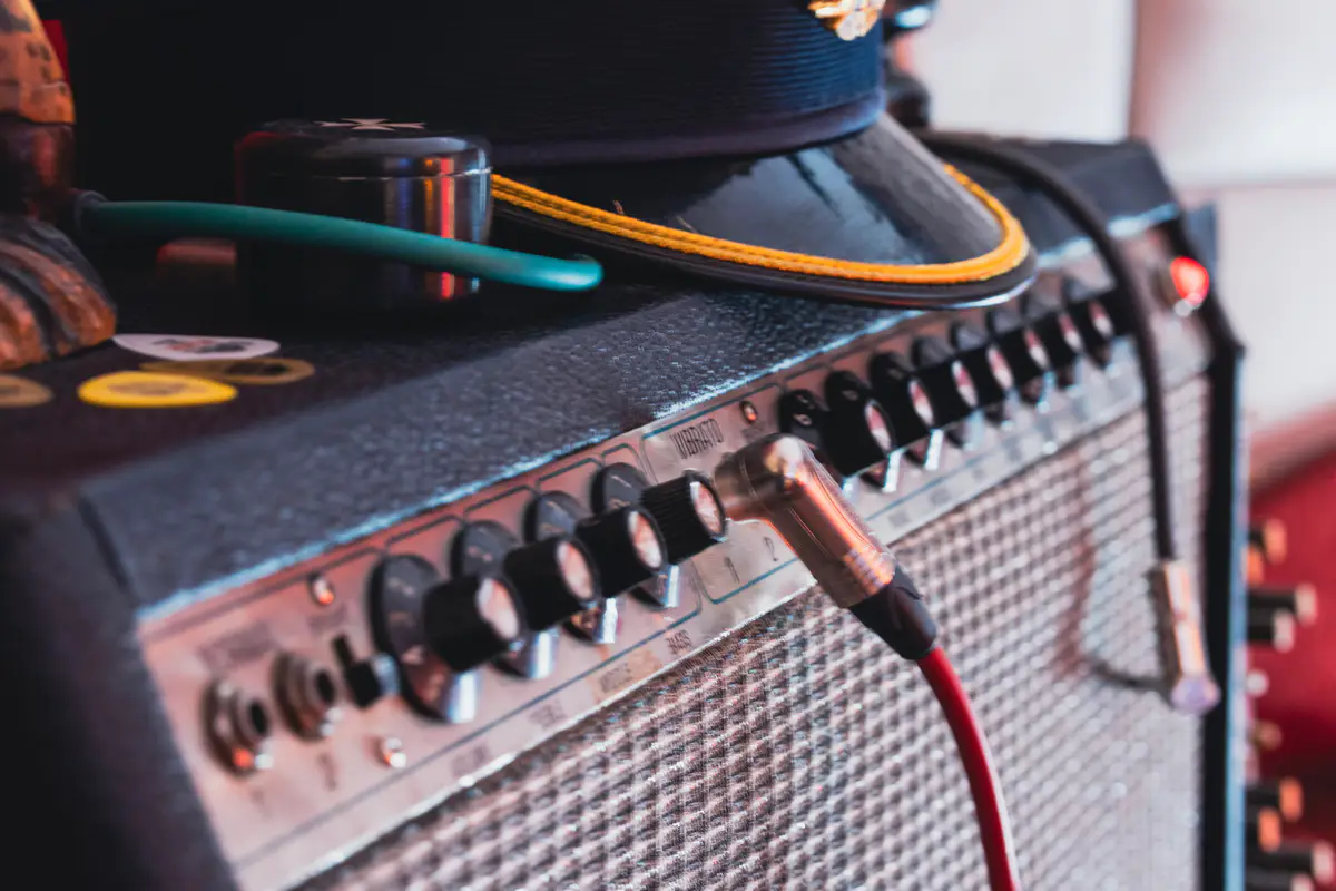 Fender lampaško pojačalo za gitaru