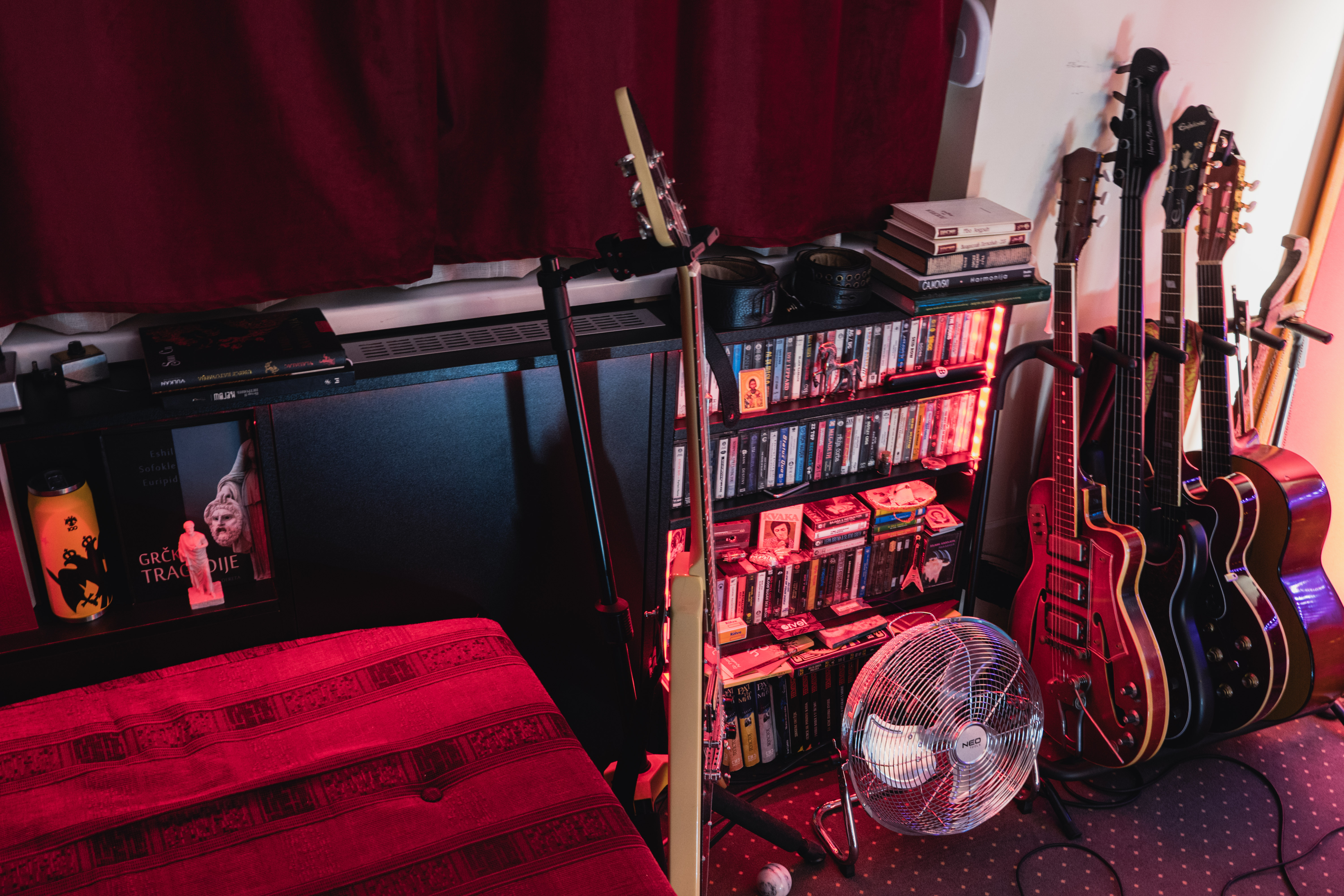 Orvel Studios gluva soba